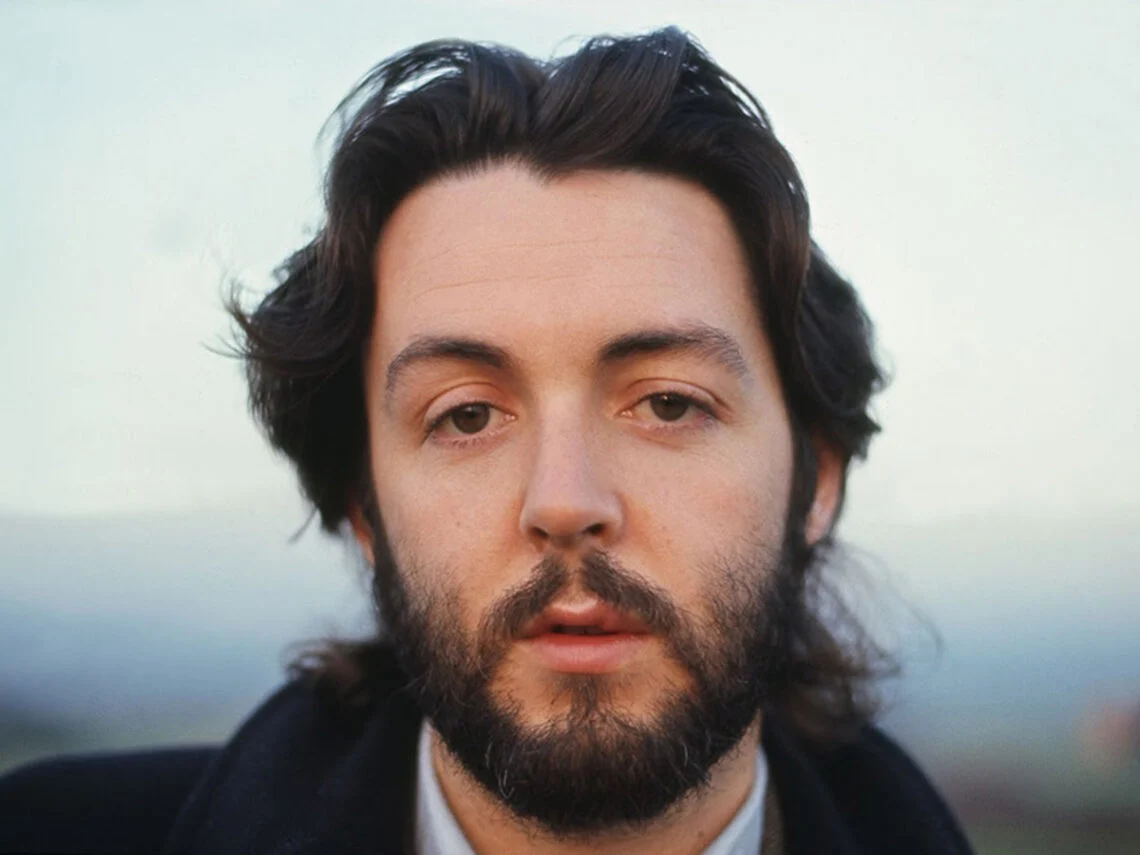 The one singer Paul McCartney hated being compared to: “I’m a turd”